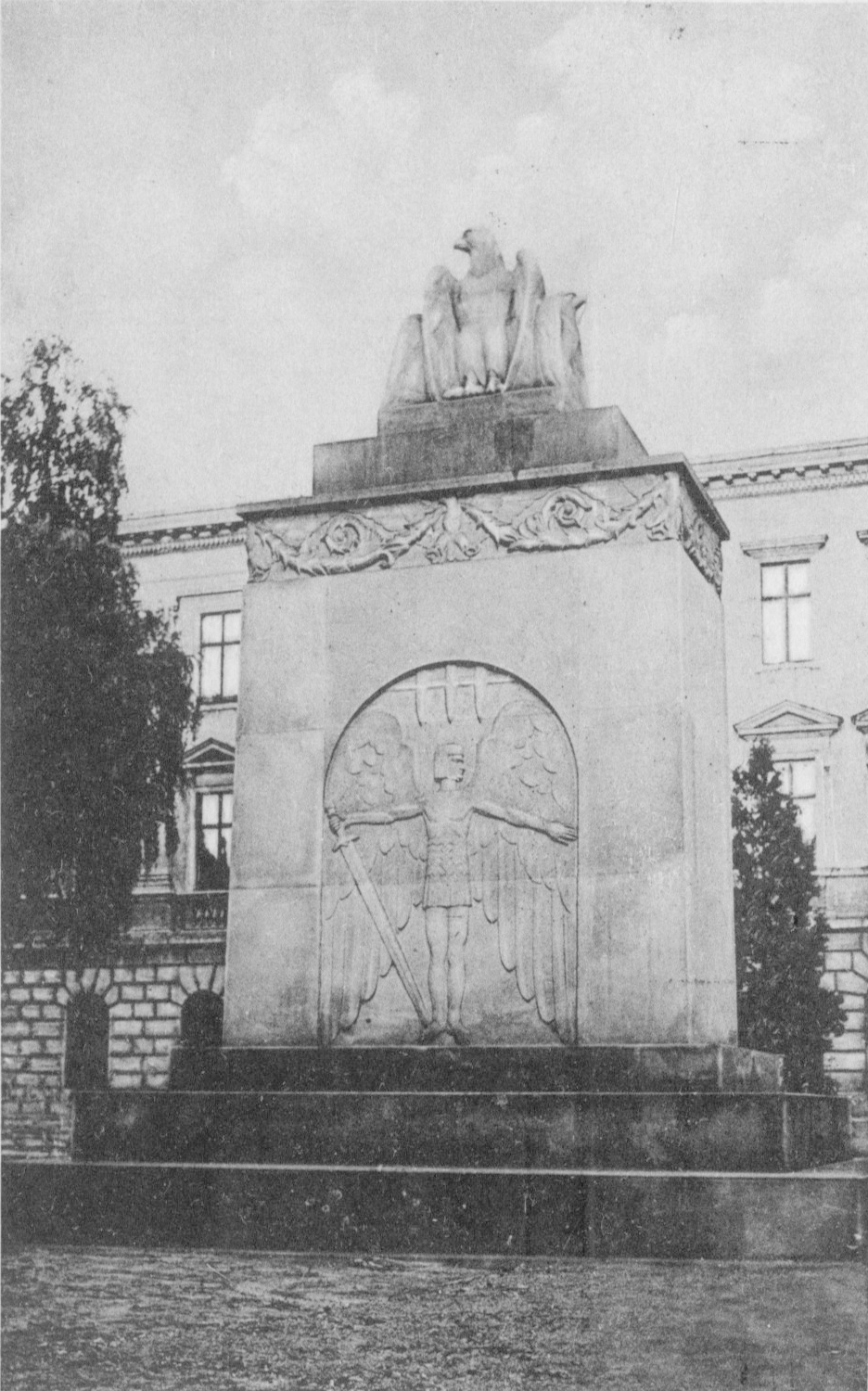 Memorial to the "Eaglets" by the Lviv Polytechnic building.