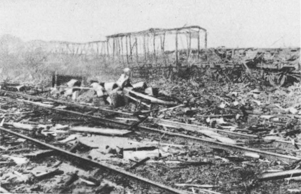 By the Chernivetskyi Station, after a big fire. Source: Semper Fidelis, 1930.