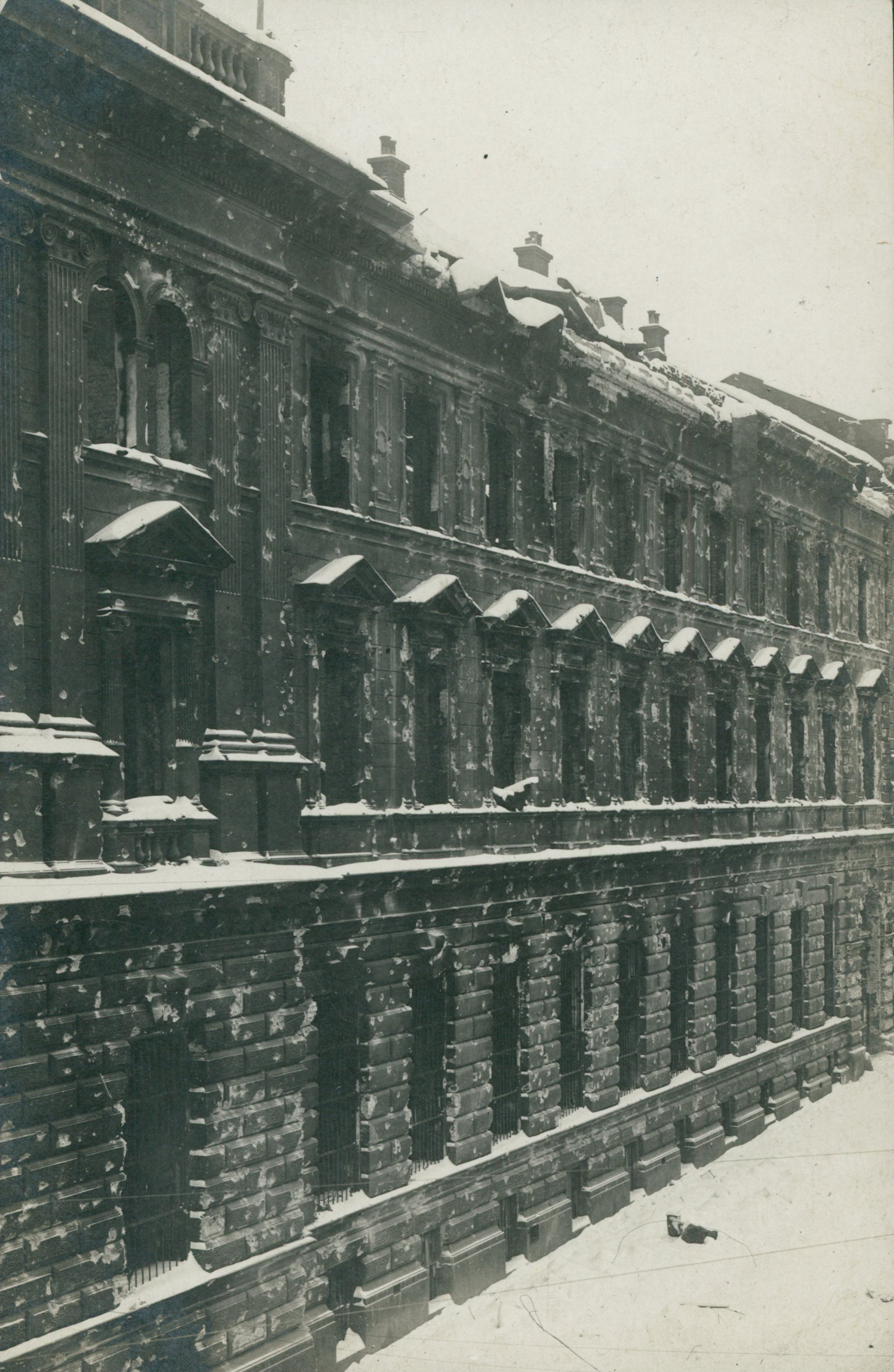 Main Post Office building after the war destruction